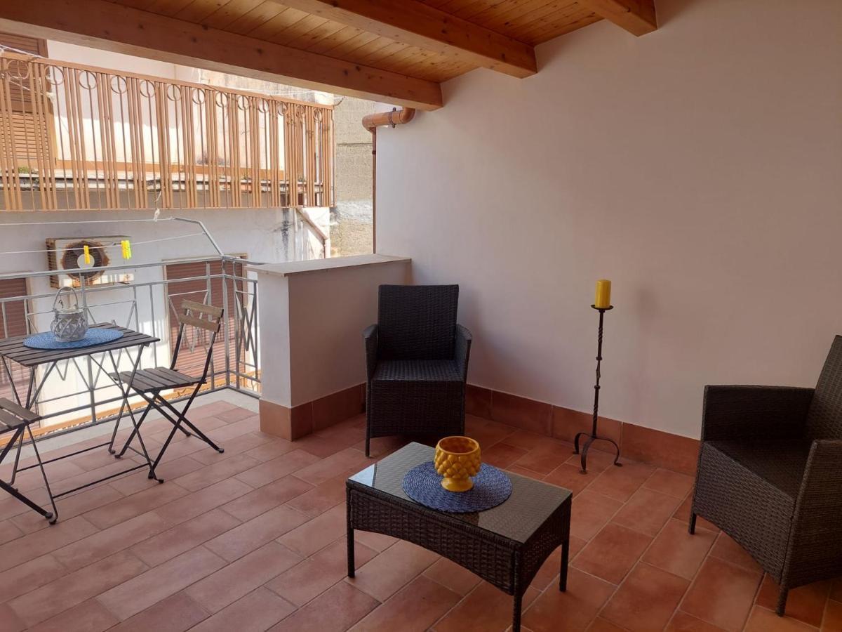 Апартаменты La Terrazza Di Rachele Кастелламмаре-дель-Голфо Экстерьер фото