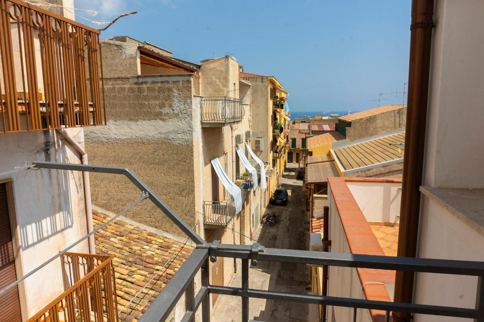 Апартаменты La Terrazza Di Rachele Кастелламмаре-дель-Голфо Экстерьер фото